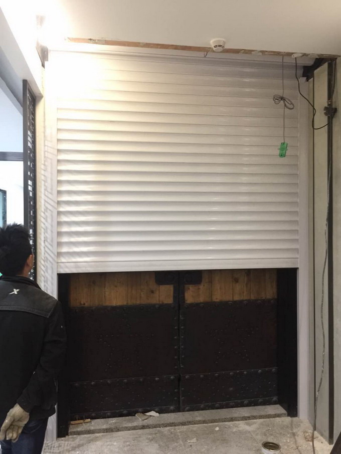鋁合金卷閘門定制.jpg